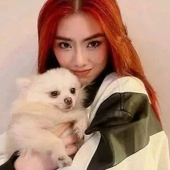 creator LUNA479's avatar