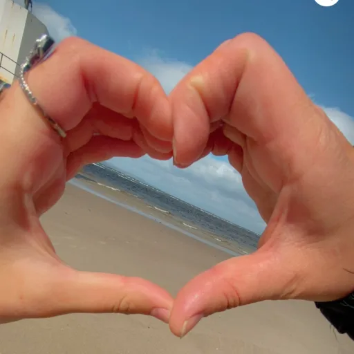 creator POOKIE BEAR_😋😋's avatar