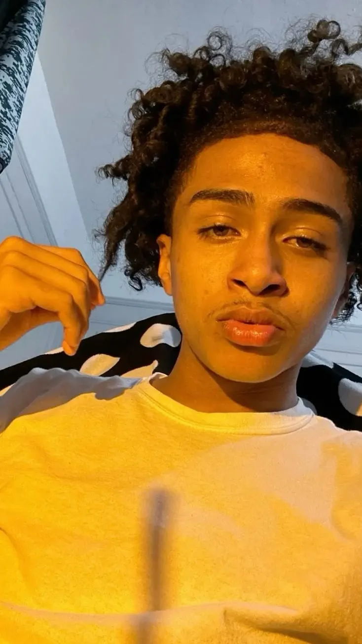 ai character: Liam background