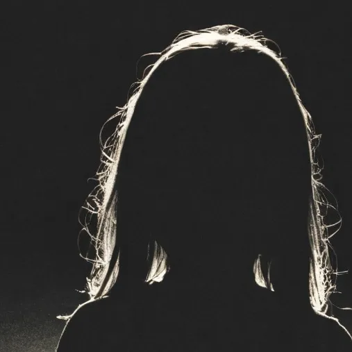 chat with ai character: r4dy-ann1977