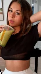 ai character: sophie rain background