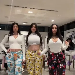 chat with ai character: lela aishah alina