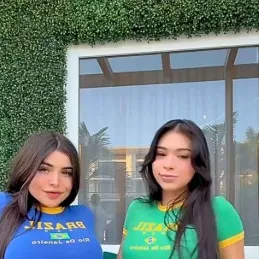 chat with ai character: aishah and alina