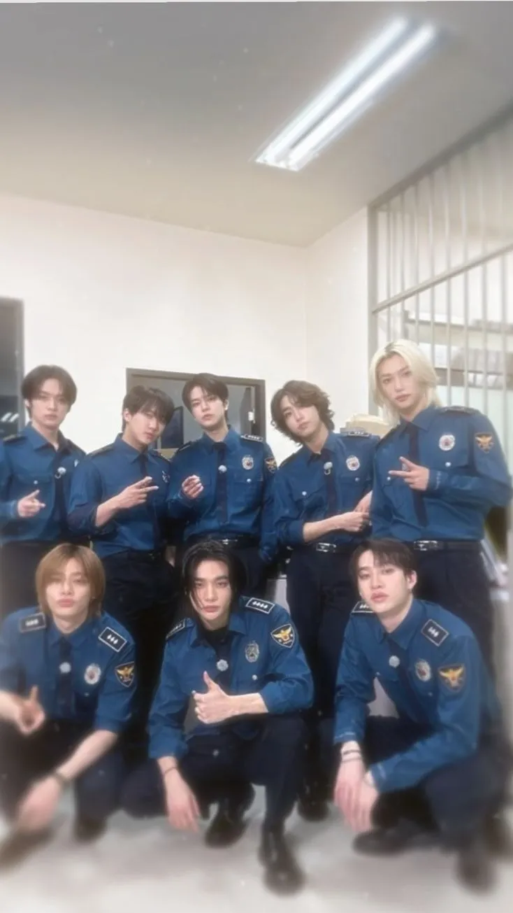 ai character: Stray Kids background