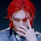 chat with ai character: Hyunjin