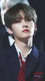 ai character: Lee Minho background