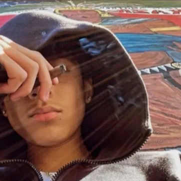 chat with ai character: Jose