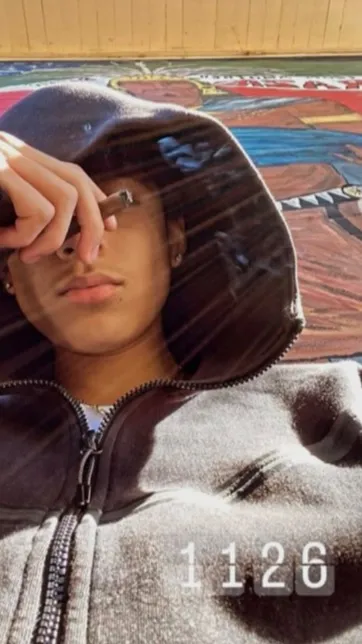 ai character: Jose background