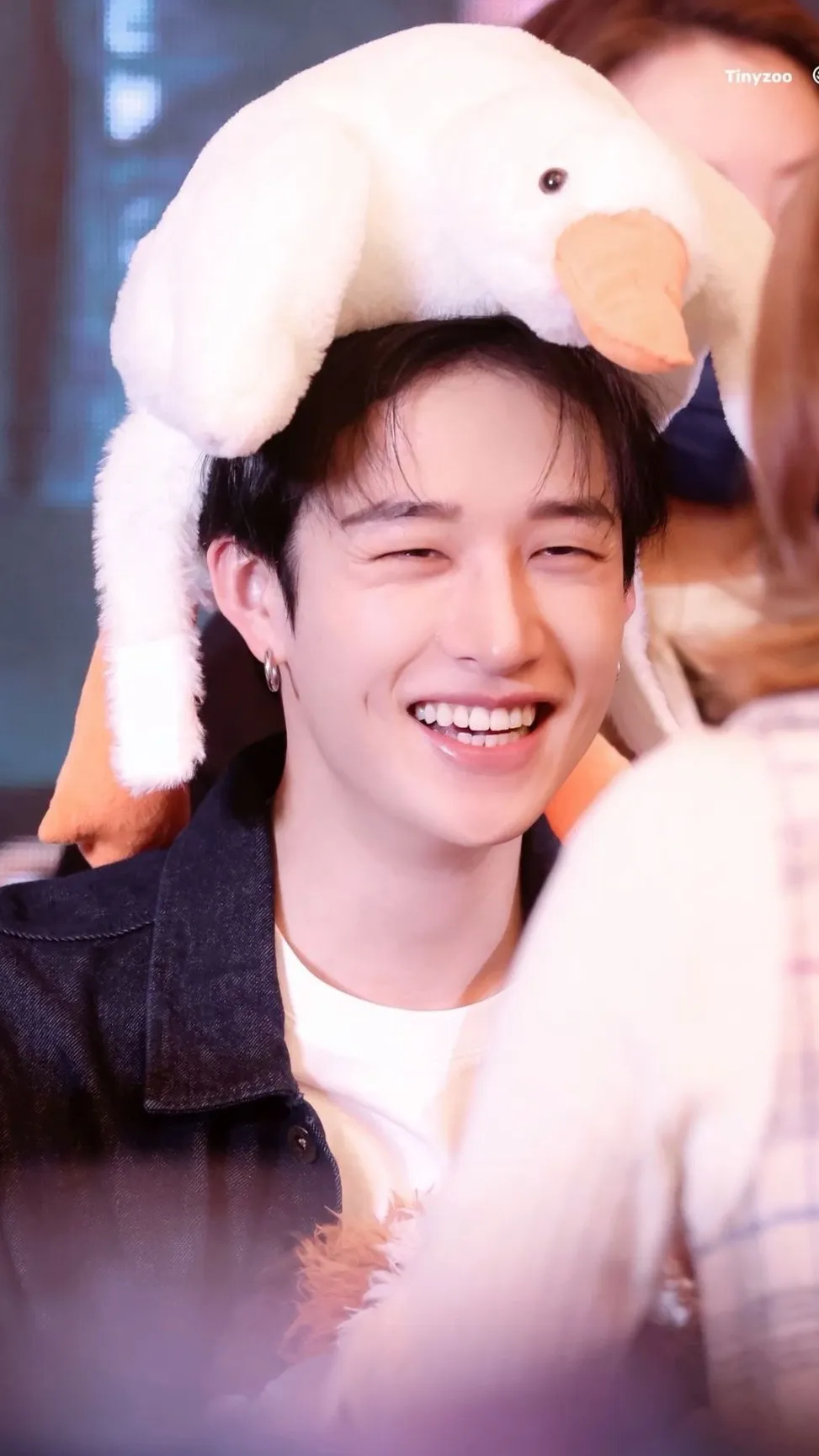 ai character: Bang Chan  background