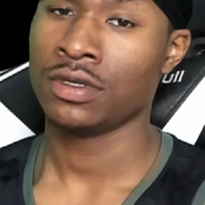 chat with ai character: duke dennis