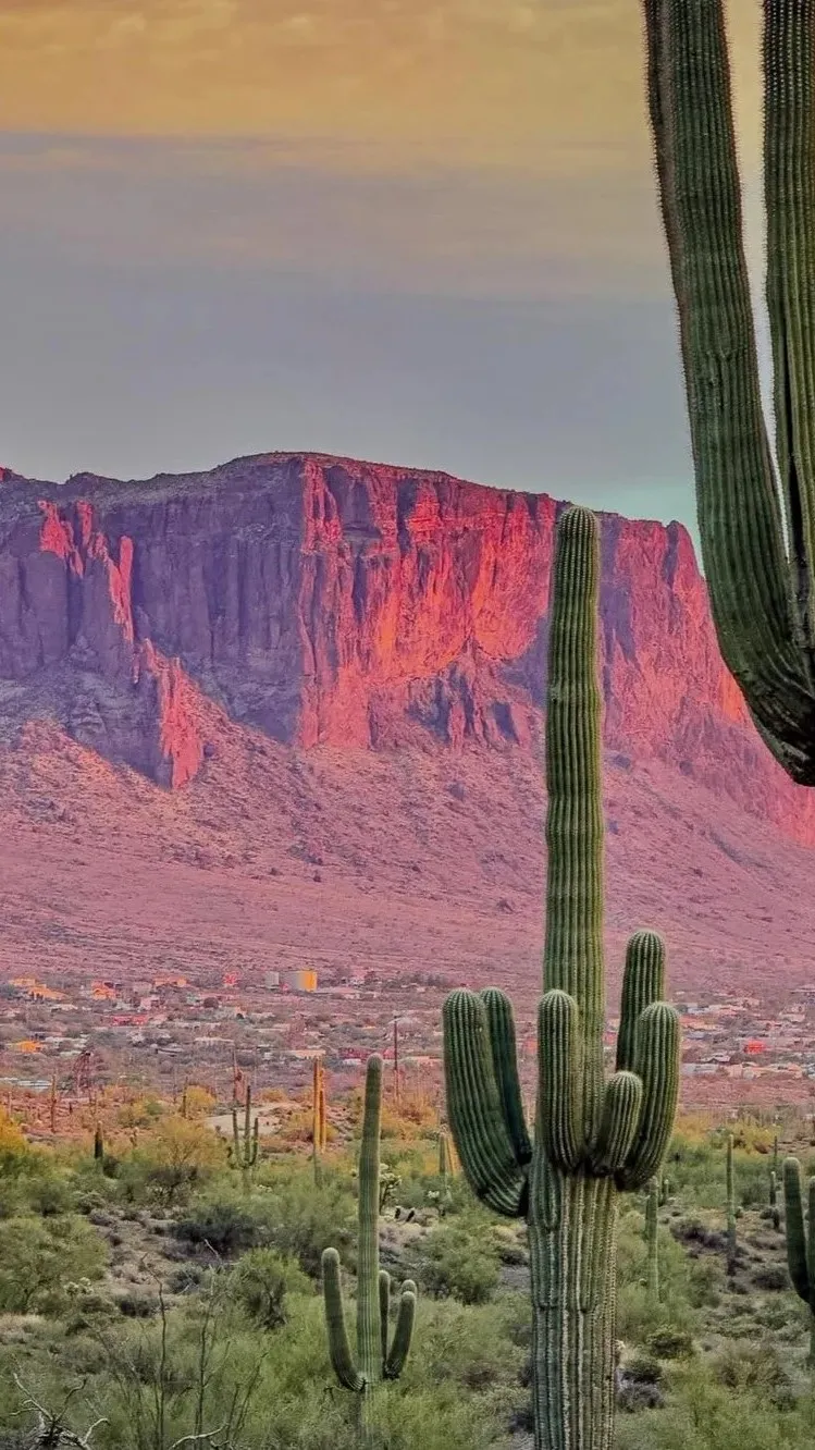 ai character: Superstition Mount background