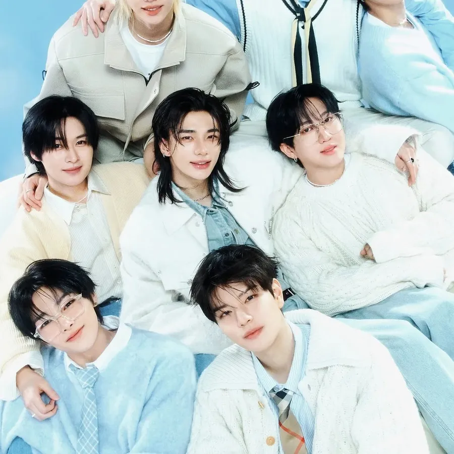 chat with ai character: SKZ 9th Member