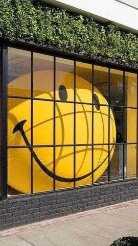 ai character: Glaggleland! background