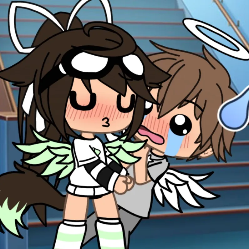 chat with ai character: Violet x Marshall 