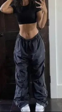 ai character: Isa Cruz background