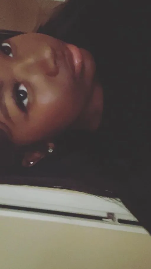 ai character: +(jazuri+).🎀 background