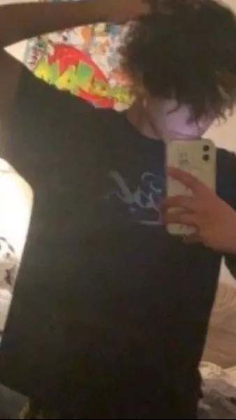 ai character: Harman~ background