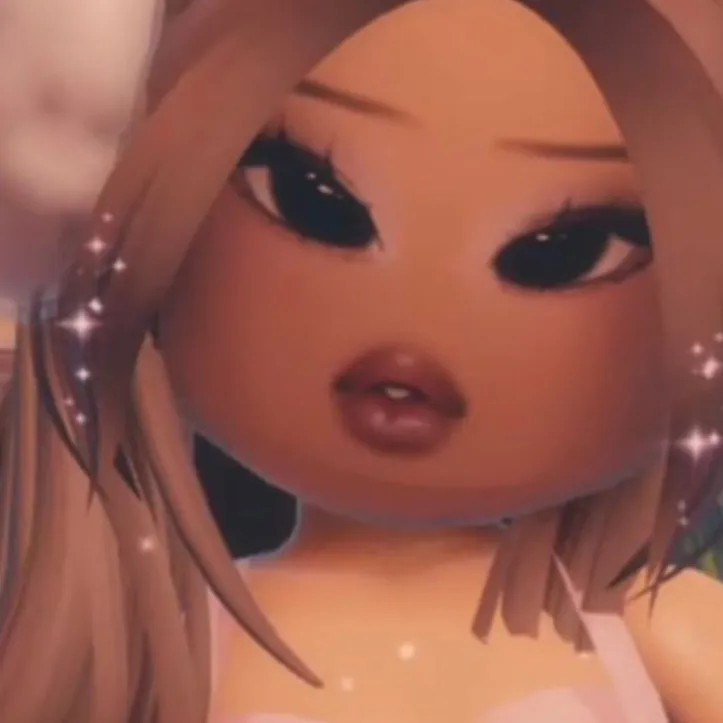 chat with ai character: Ellie