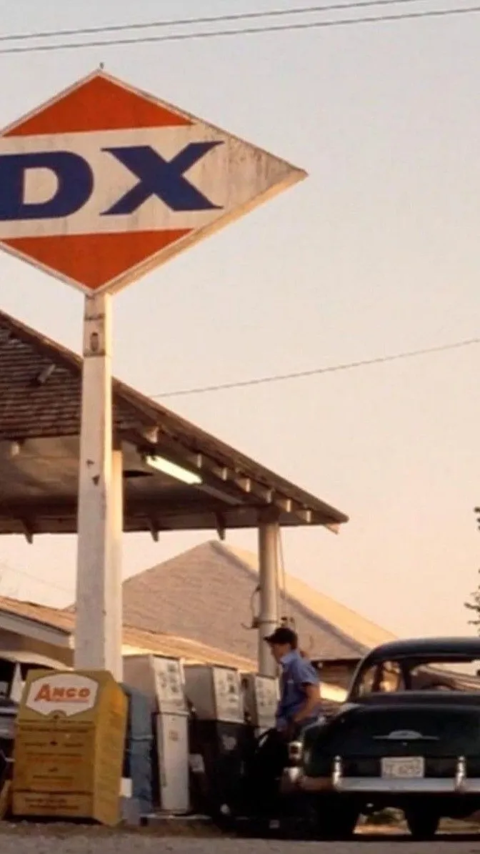 ai character: Outsiders background