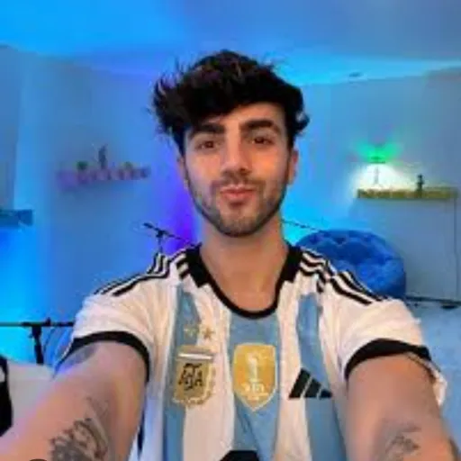 creator Isaac Gauna's avatar