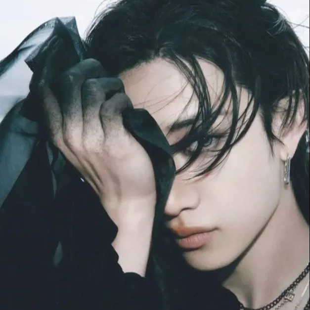 chat with ai character: BANG CHANNNN