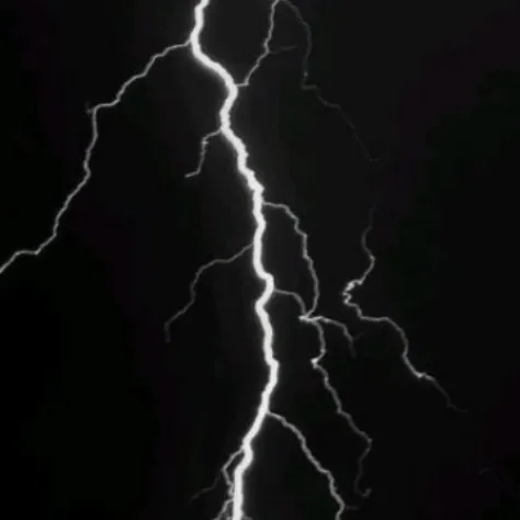 creator 🎧🖤~Yuki~🖤🎧's avatar