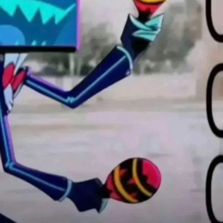 chat with ai character: Voxxie