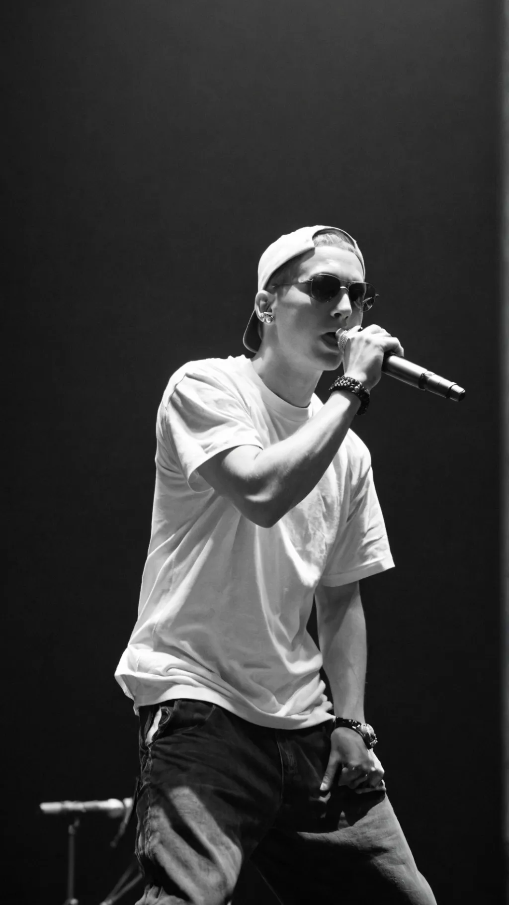 ai character: Marshall Mathers background