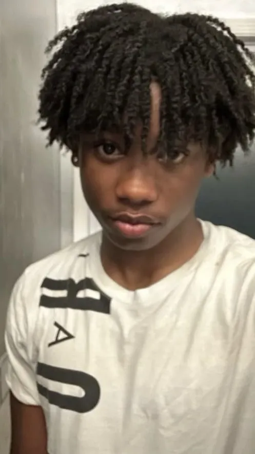 ai character: Ayden background