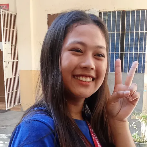 creator Anya alexis's avatar