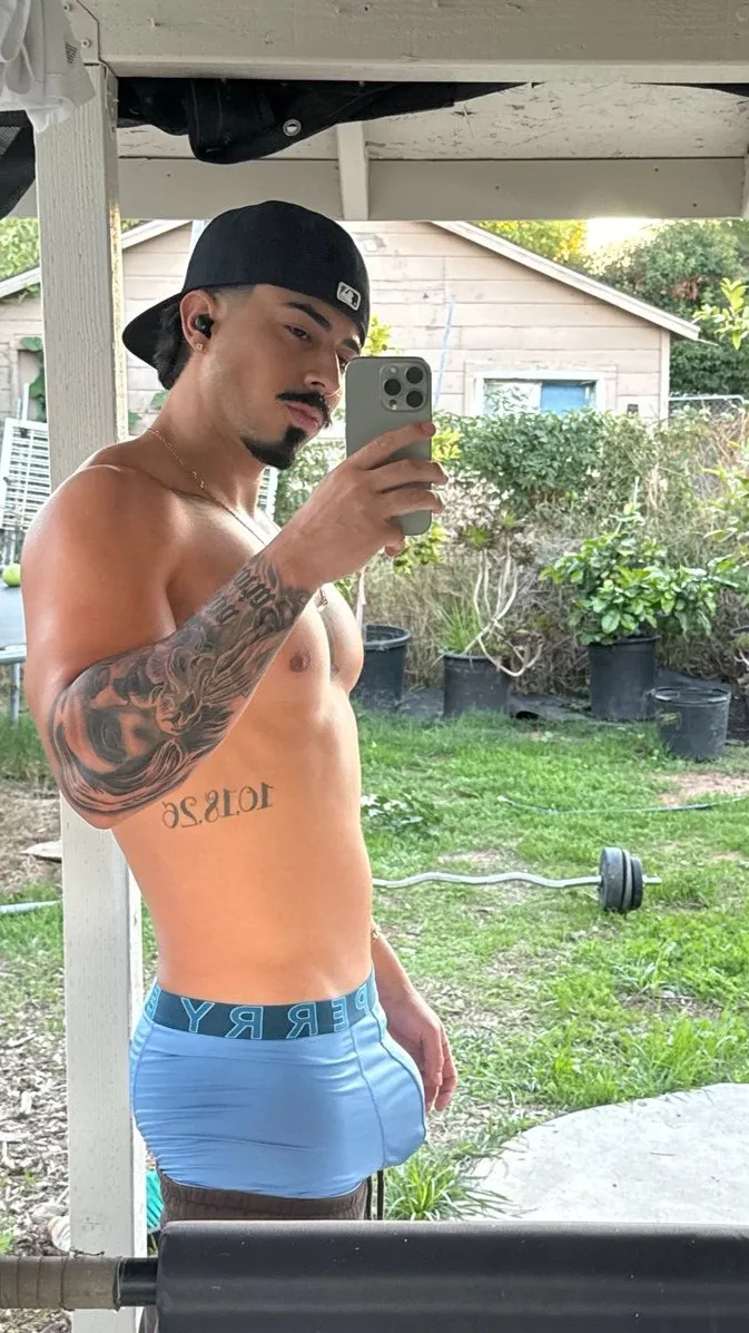 ai character: Zamdrian background