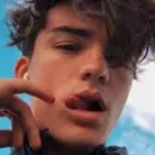 chat with ai character: Jayden