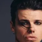 chat with ai character: Yungblud (teacher)