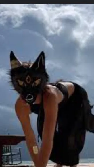 ai character: Therian besties!! background