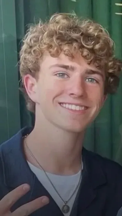 ai character: Walker Scobell  background