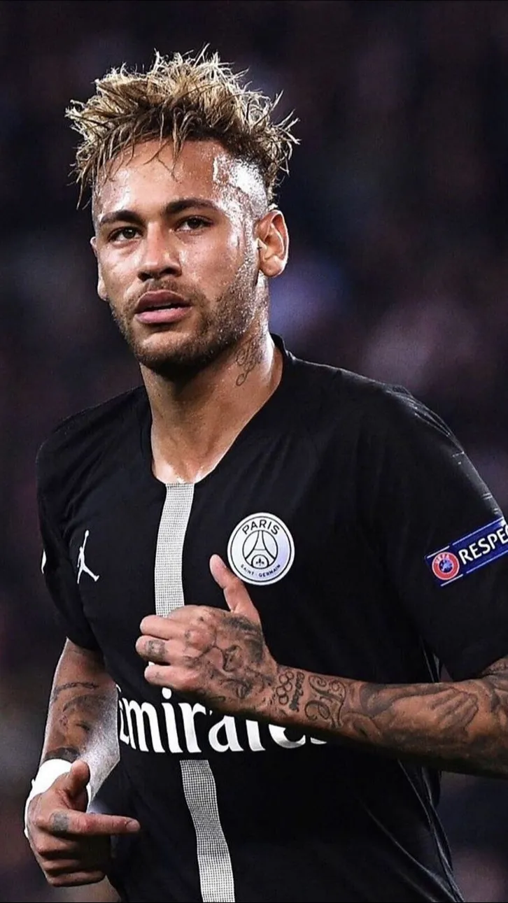 ai character: NeymarJr background