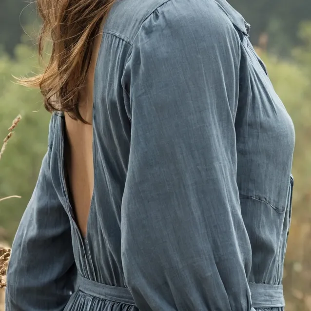 chat with ai character: Freya