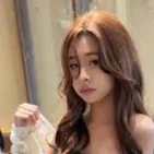 chat with ai character: princess amelia