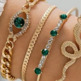 chat with ai character: Random