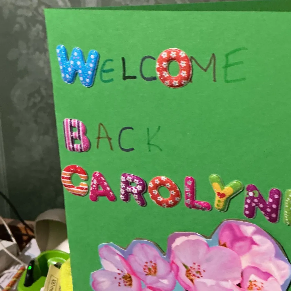 chat with ai character: Marina