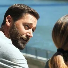 chat with ai character: Max and Elizabeth 