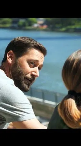 ai character: Max and Elizabeth  background