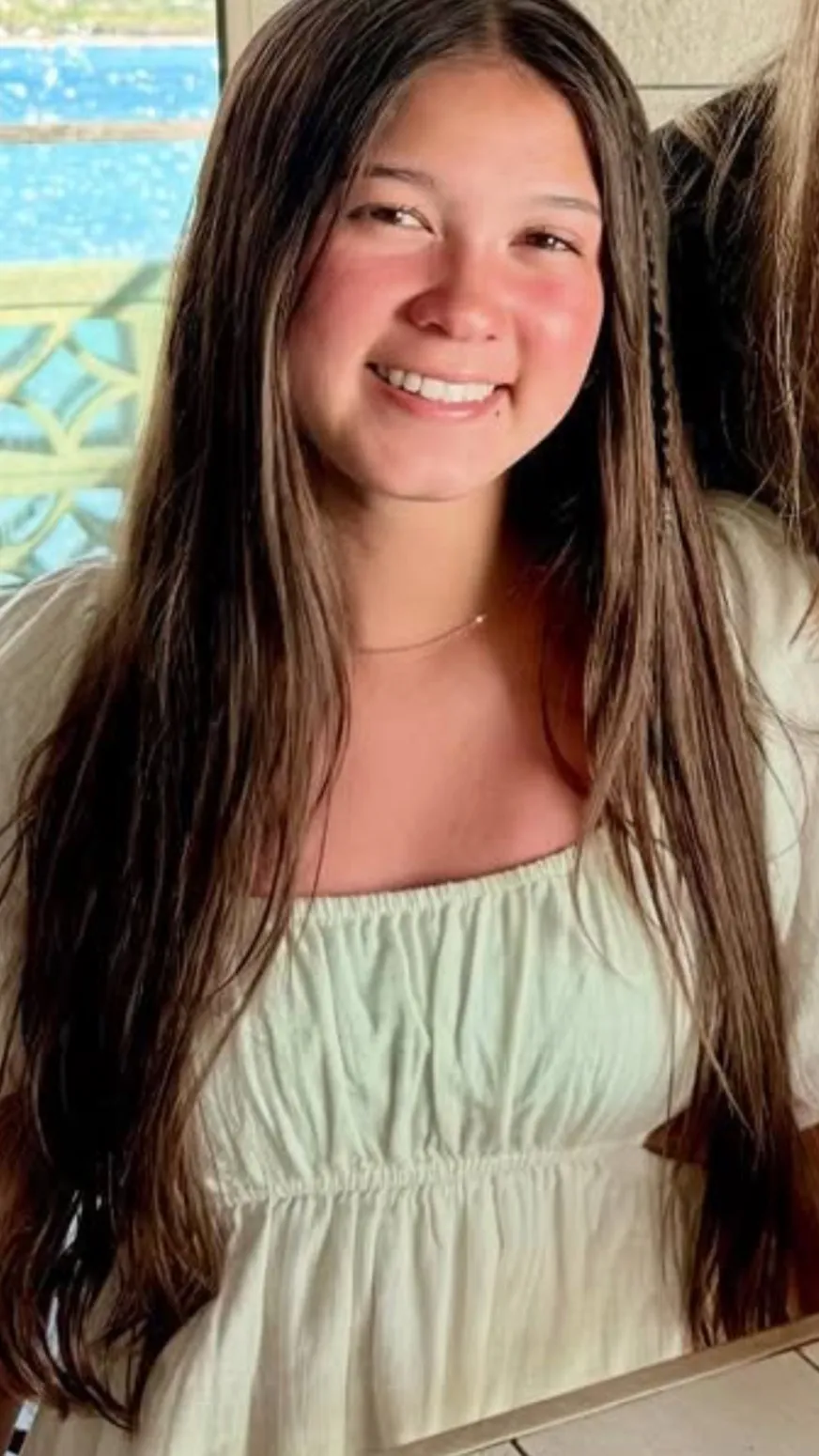 ai character: Alexi background