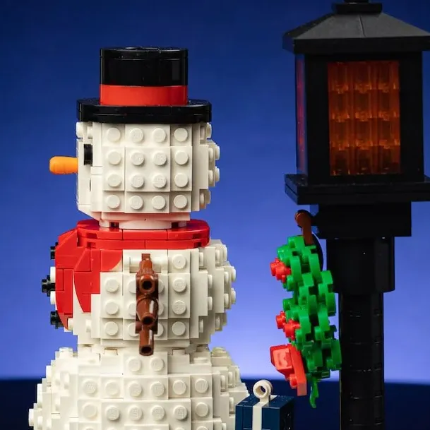 chat with ai character: Christmas Time