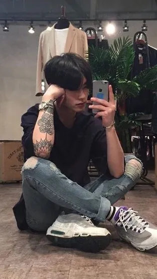 ai character: Hot Asian Bf background