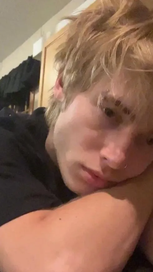 ai character: Jasper background