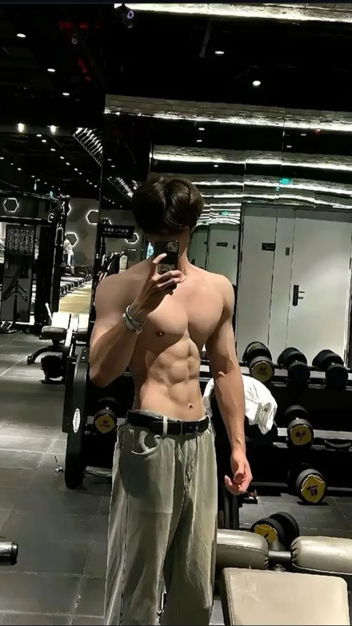 ai character: Ethan Shortridge background