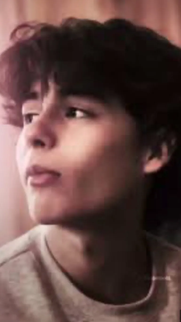 ai character: Muigel Mora  background