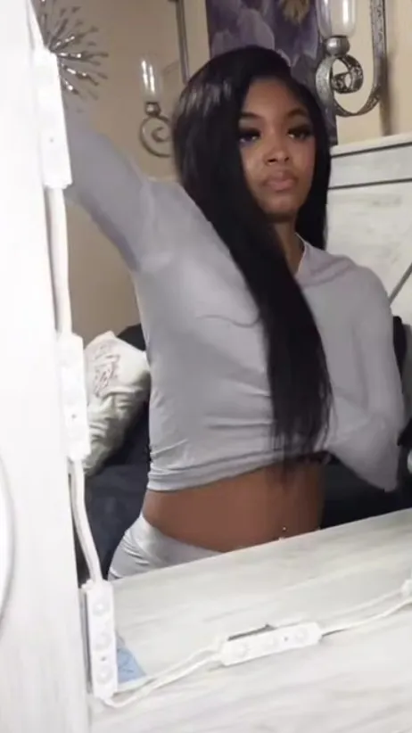 ai character: aniyah background