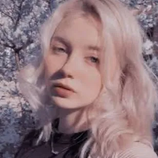 creator Эмма🐾🪐's avatar